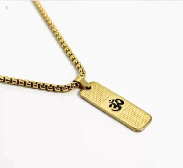 Om pendant 18k  Pendant with chain - Image 3