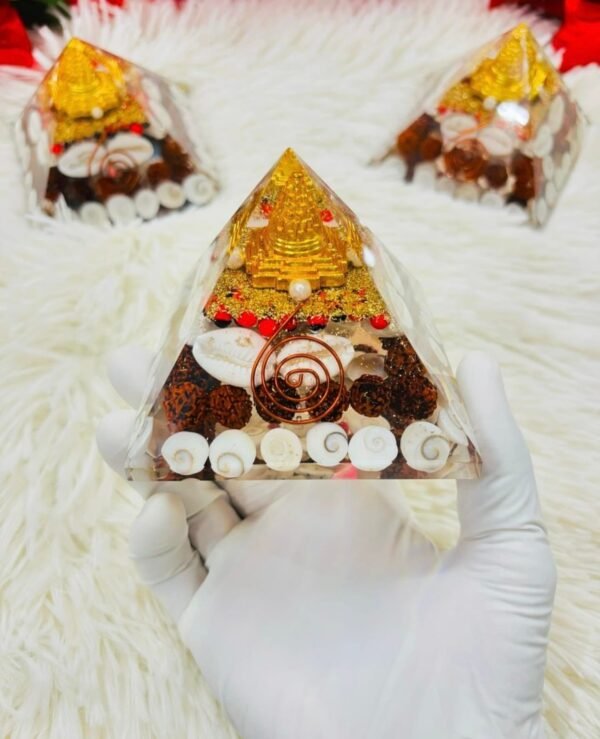 Divine Lakshmi Pyramid - For Wealth, Financial stability & Prosperity - Image 2